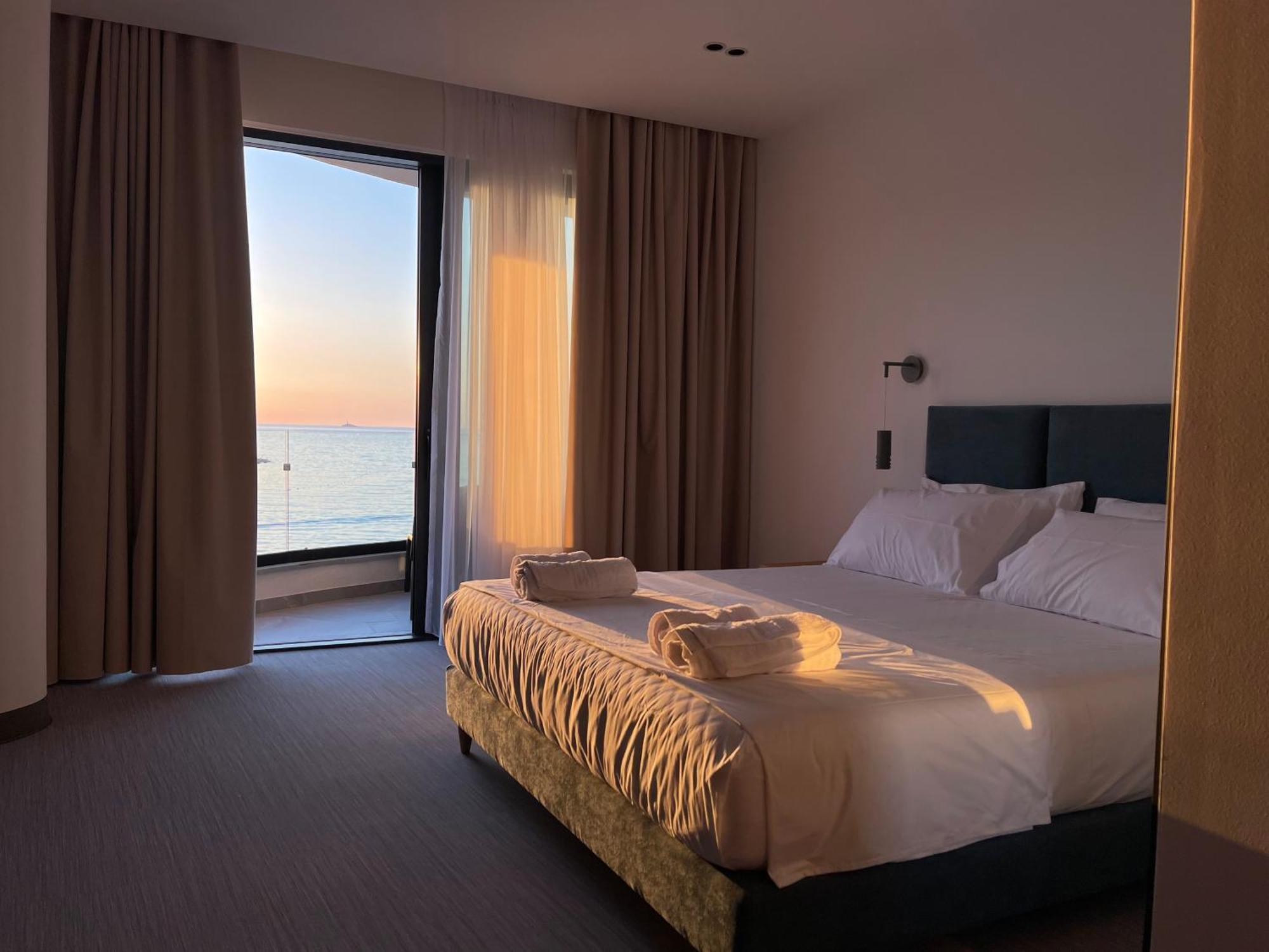Manta Hotel Ksamil Exteriér fotografie