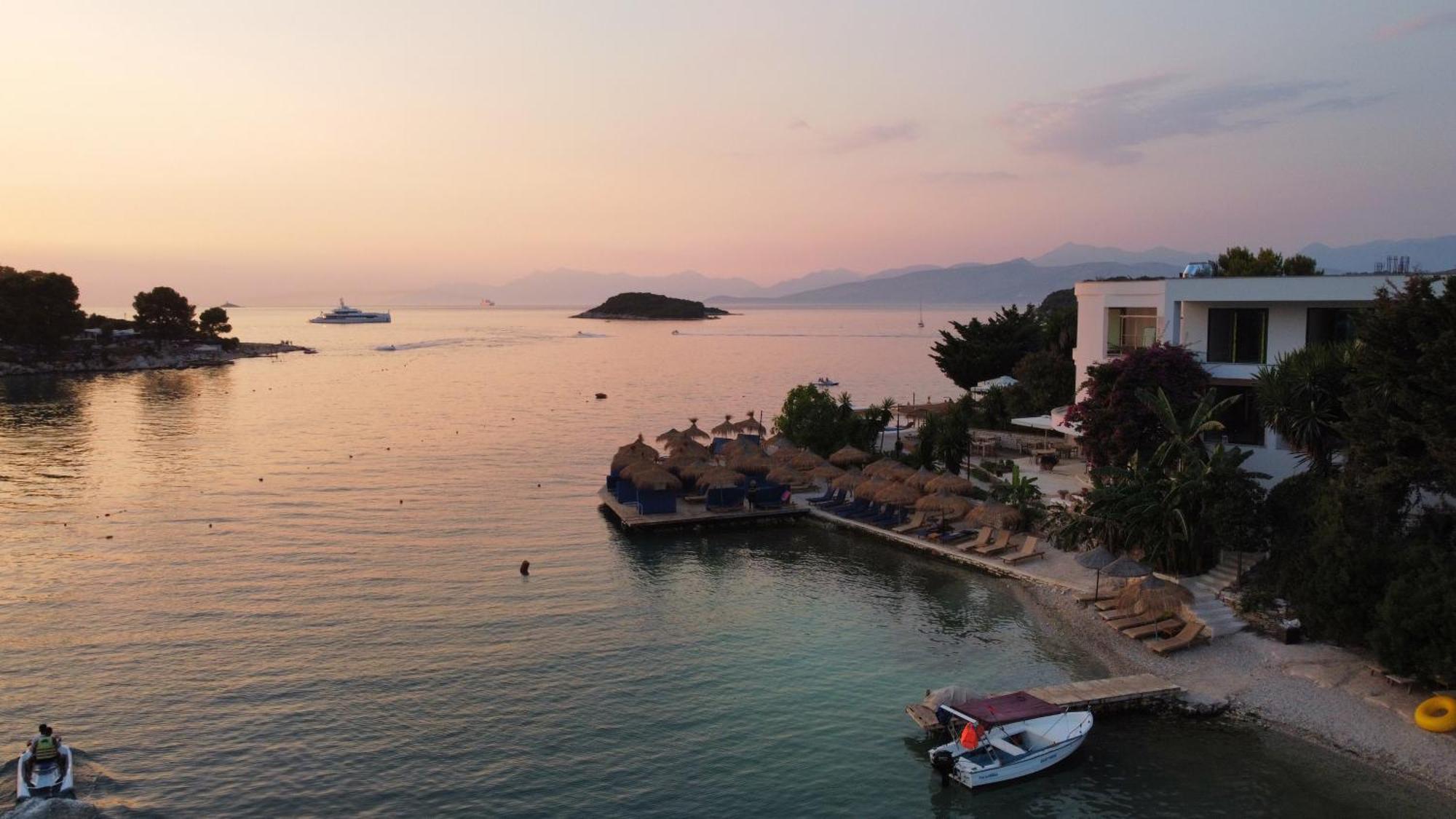 Manta Hotel Ksamil Exteriér fotografie