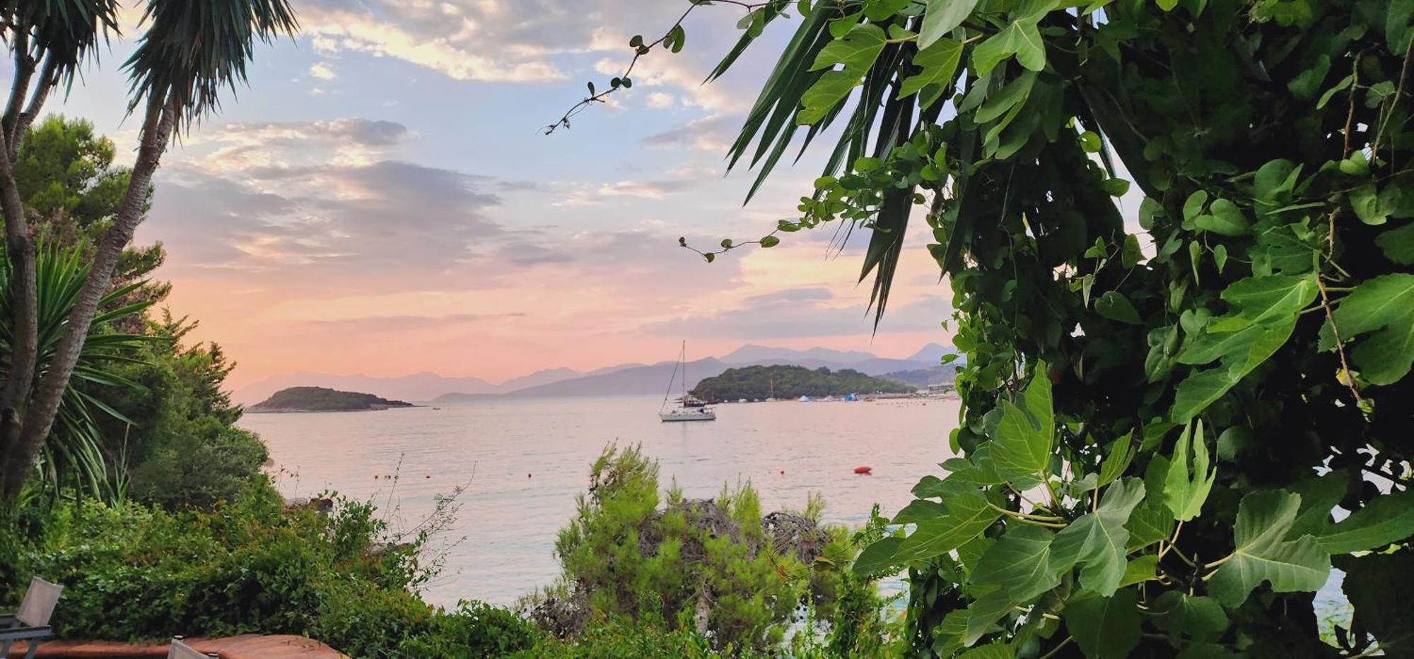 Manta Hotel Ksamil Exteriér fotografie