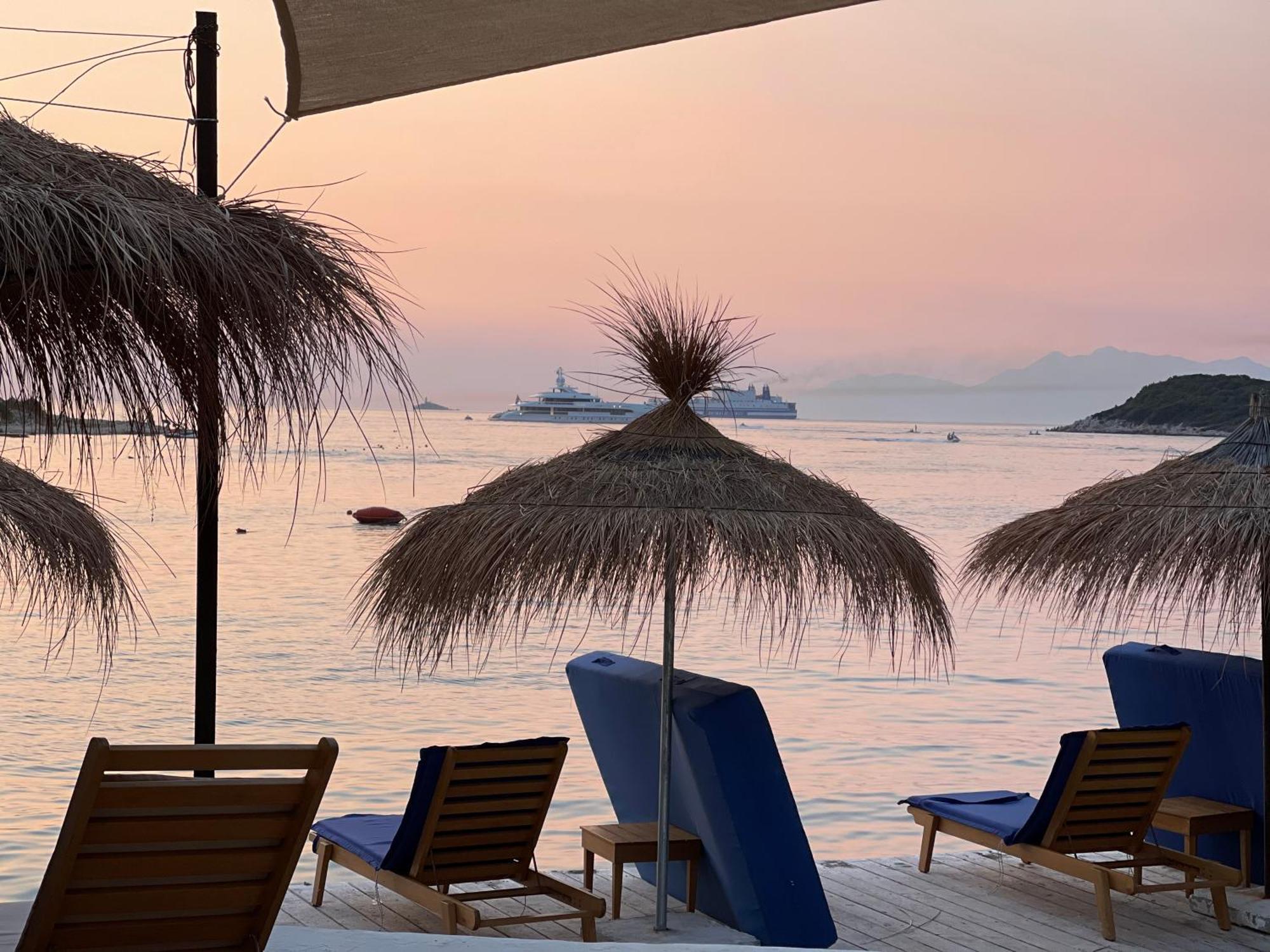 Manta Hotel Ksamil Exteriér fotografie