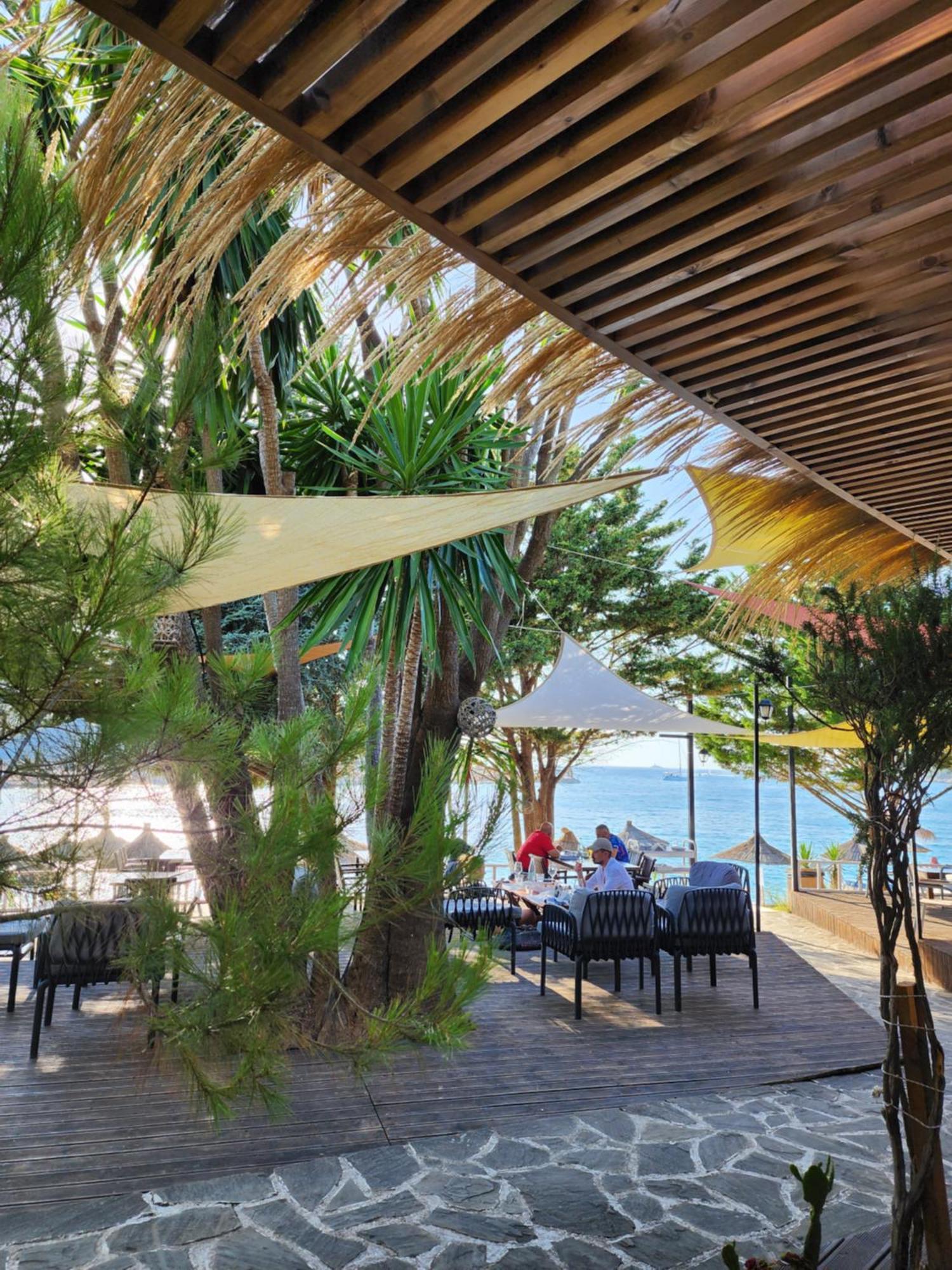 Manta Hotel Ksamil Exteriér fotografie