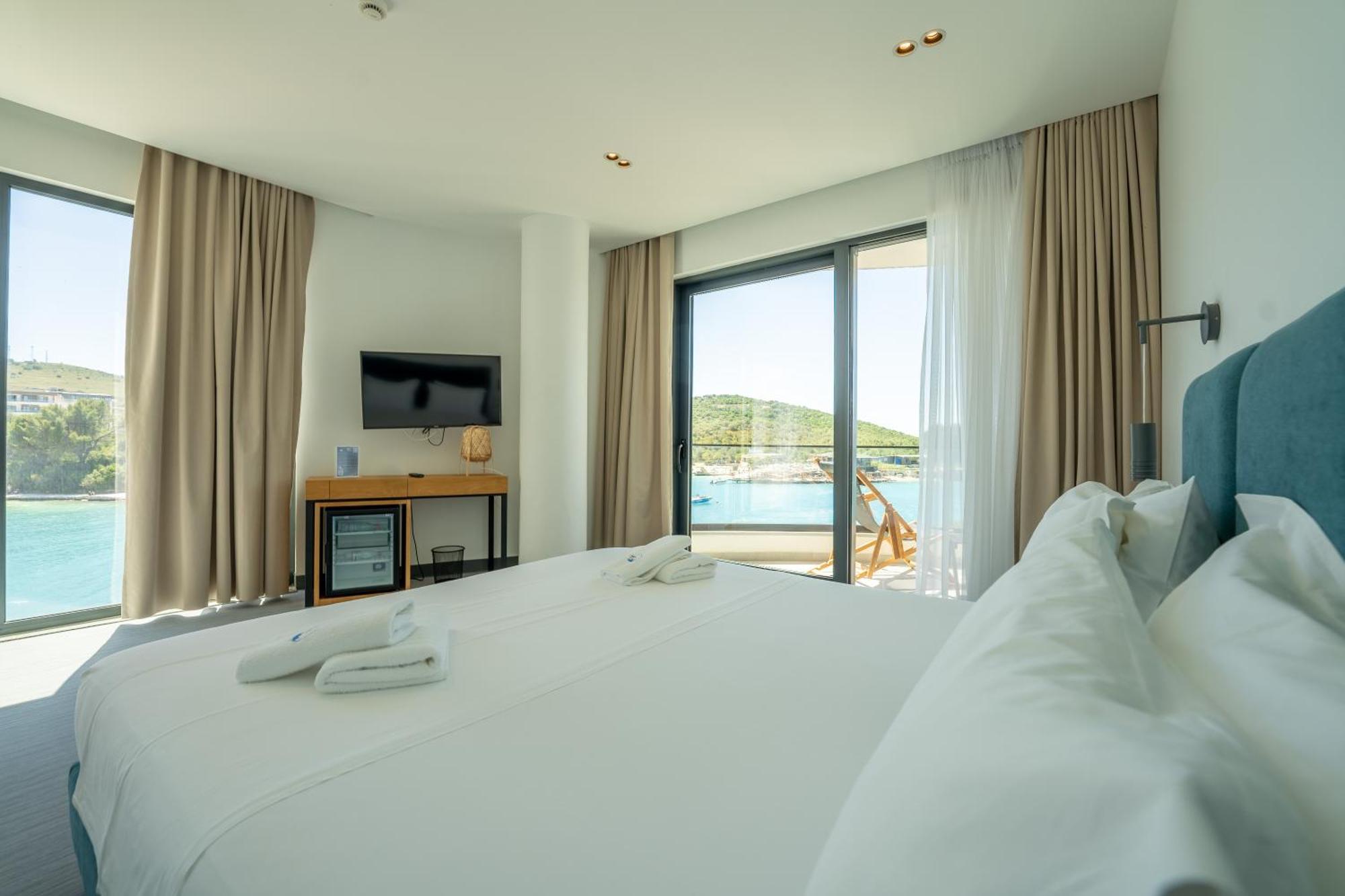 Manta Hotel Ksamil Exteriér fotografie